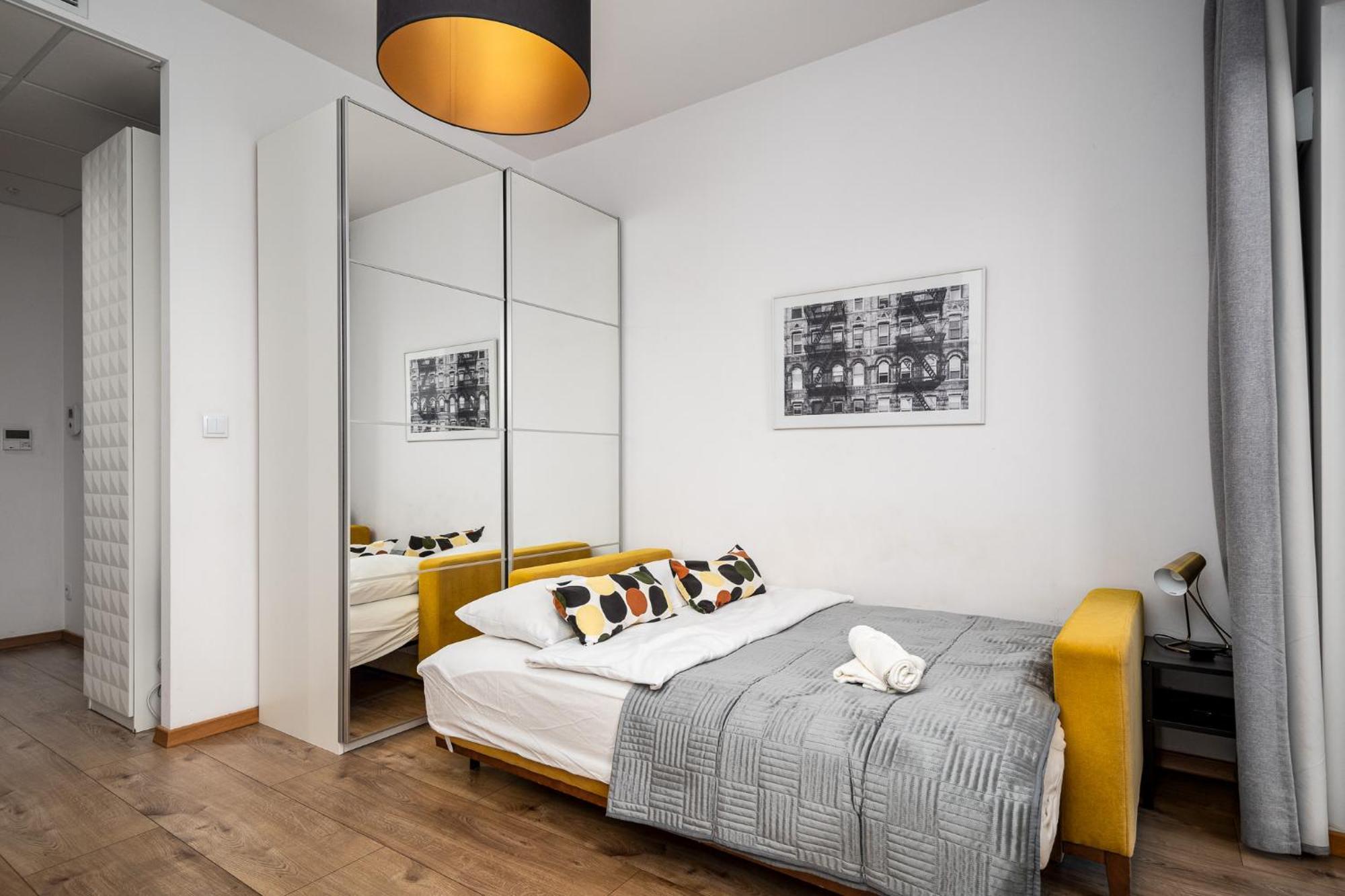 Prymasa Tysiaclecia 83A Free Garage By Perfect Apart Warsaw Luaran gambar